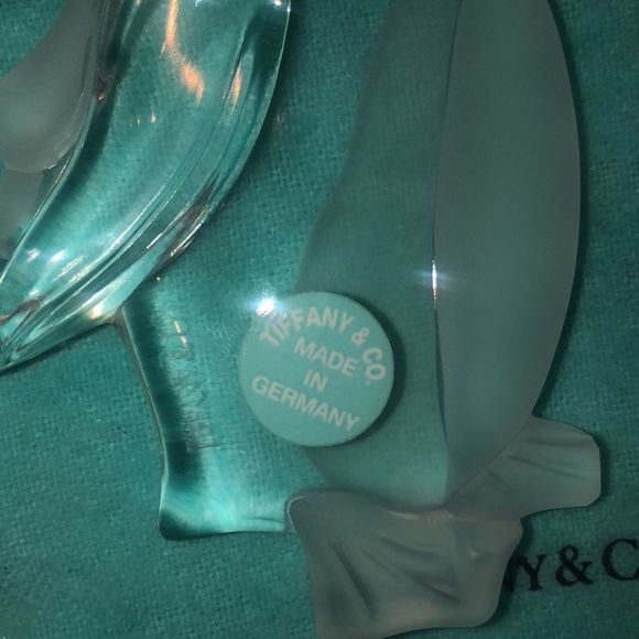 Vintage Tiffany & Co Crystal Penguin Ornament | 2002 - Picture 13 of 14